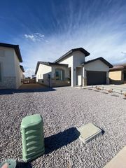 13861 Paseo De La Luna Avenue, Horizon City, TX 79928