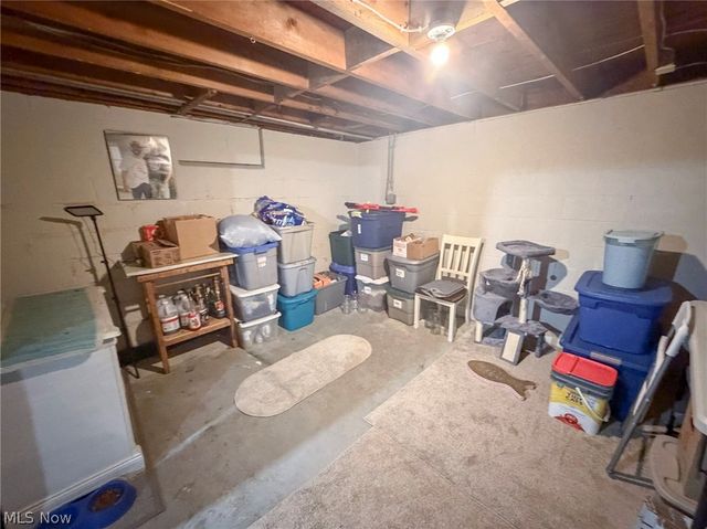 3931 Hopkins Road, Boardman, OH 44511