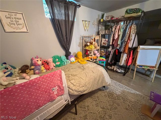 3931 Hopkins Road, Boardman, OH 44511