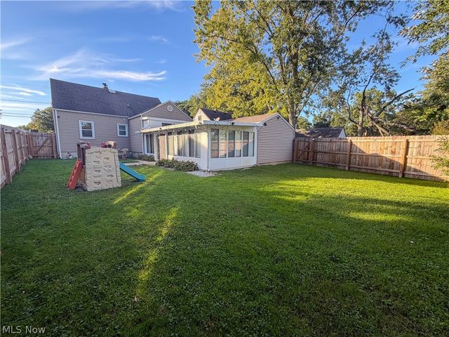 3931 Hopkins Road, Boardman, OH 44511