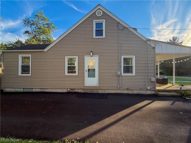 3931 Hopkins Road, Boardman, OH 44511