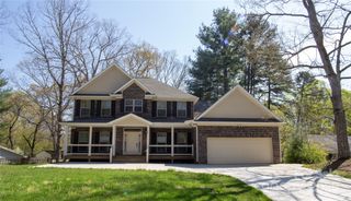 286 Foxcroft Drive, Asheville, NC 28806