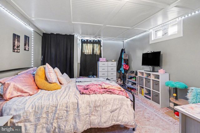 278 LONGS GAP RD, Carlisle, PA 17013