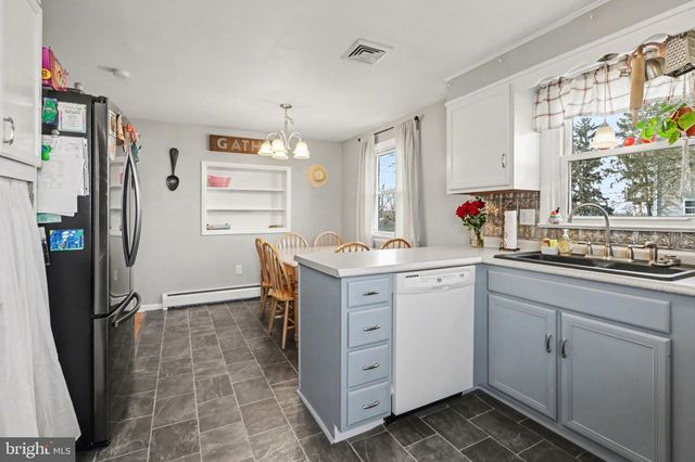 278 LONGS GAP RD, Carlisle, PA 17013