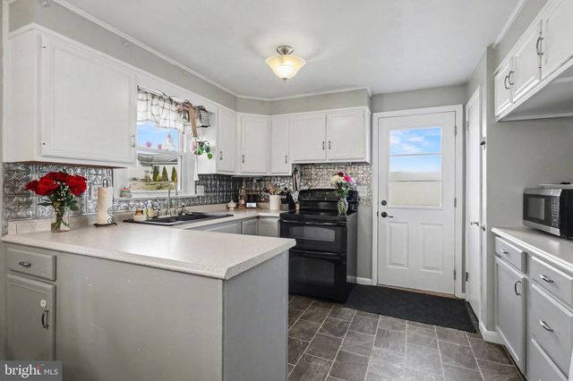 278 LONGS GAP RD, Carlisle, PA 17013