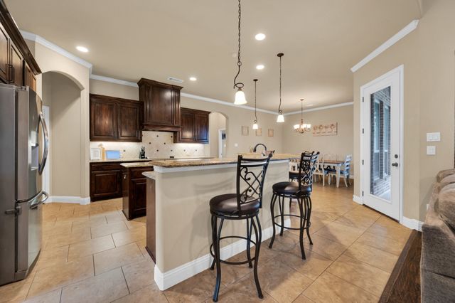 7218 Hill Country Court, Midlothian, TX 76065