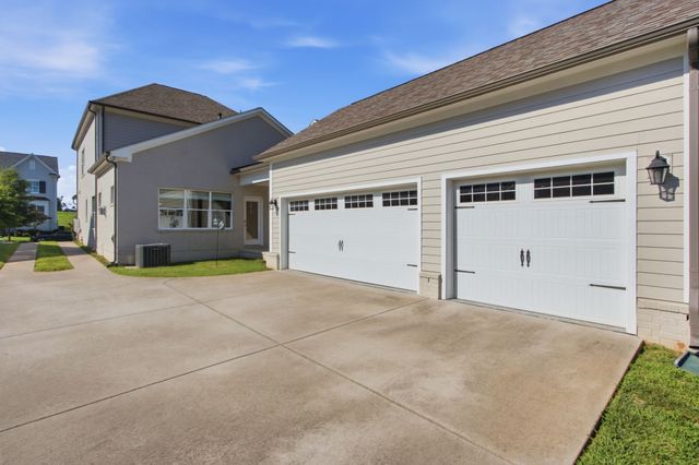 3000 Bushnell Farm Dr, Franklin, TN 37064