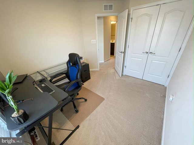 706 BUNKER LN, Fredericksburg, VA 22405