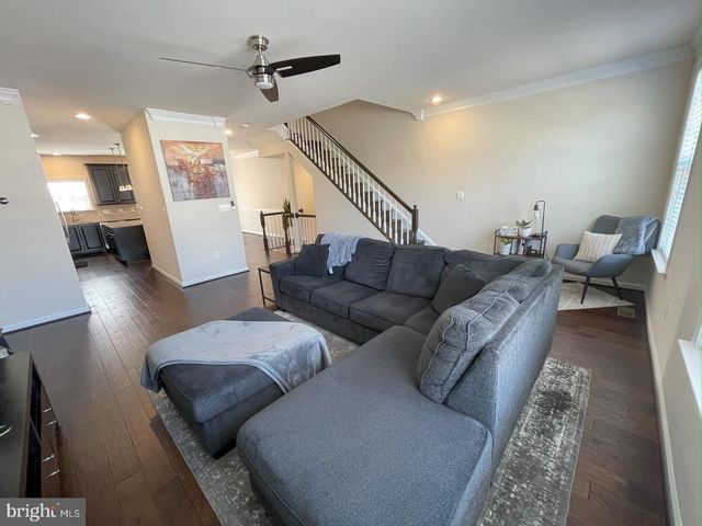 706 BUNKER LN, Fredericksburg, VA 22405