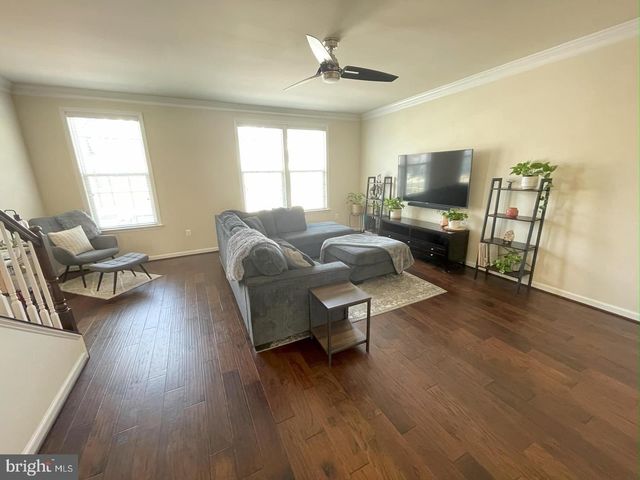 706 BUNKER LN, Fredericksburg, VA 22405