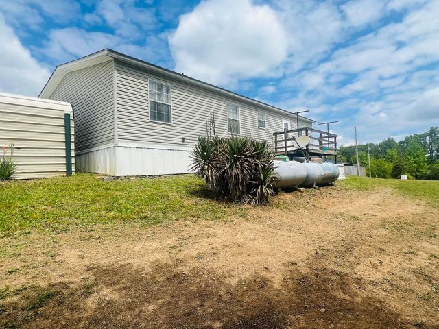 105 Lola Drive, Farner, TN 37333