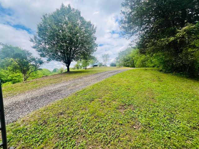 105 Lola Drive, Farner, TN 37333