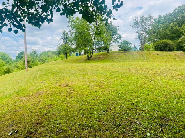 105 Lola Drive, Farner, TN 37333
