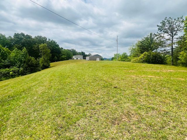 105 Lola Drive, Farner, TN 37333