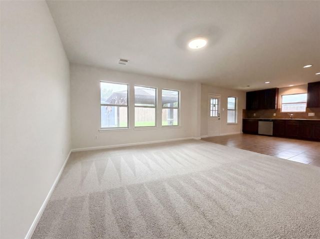 2646 Skyview Trace Court, Houston, TX 77047