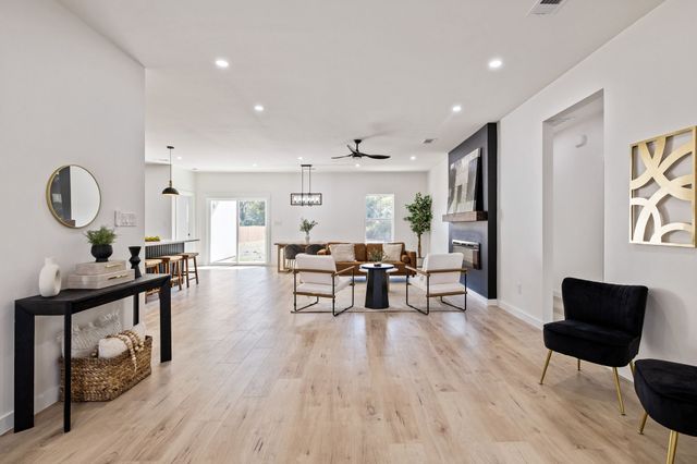 714 W Gross Street, Mesquite, TX 75149