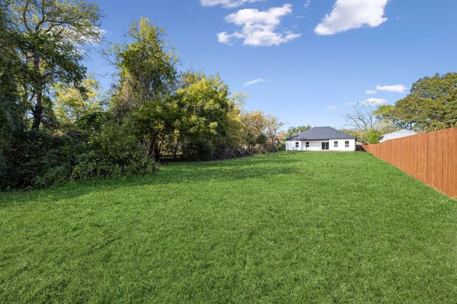 714 W Gross Street, Mesquite, TX 75149