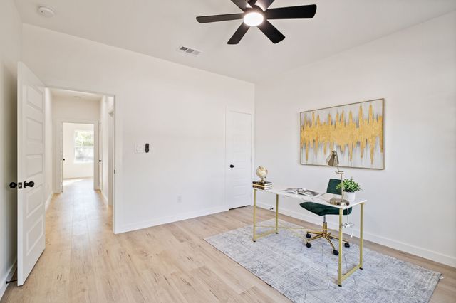 714 W Gross Street, Mesquite, TX 75149