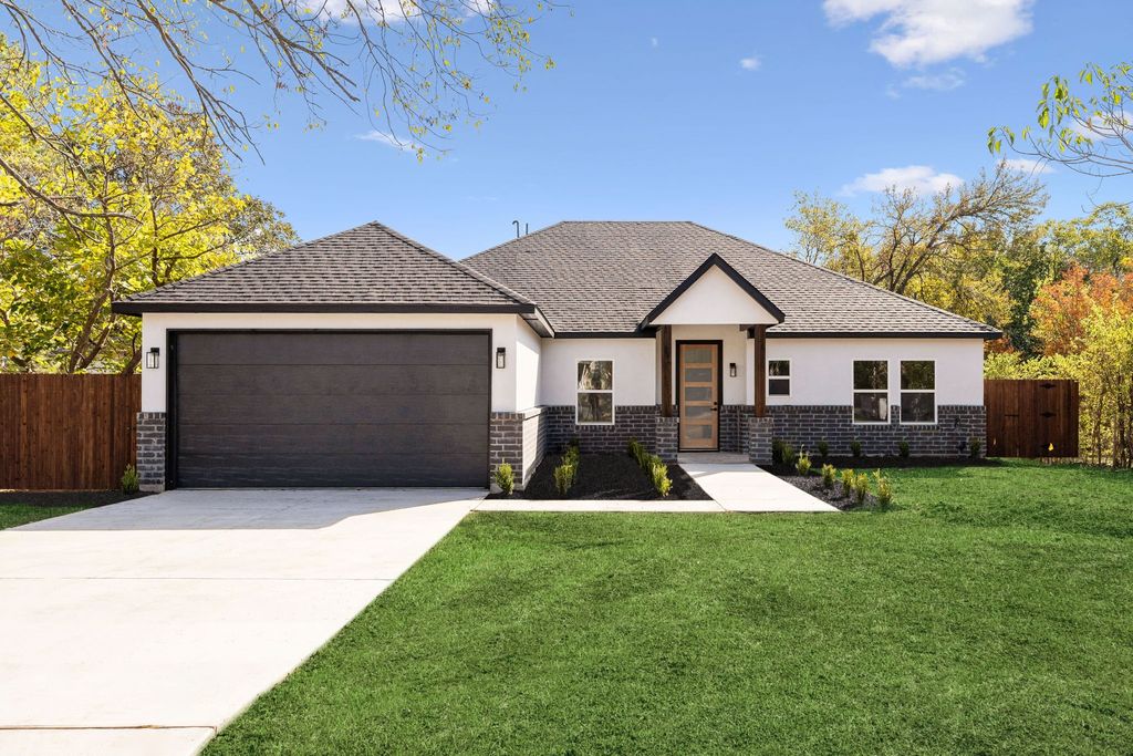 714 W Gross Street, Mesquite, TX 75149