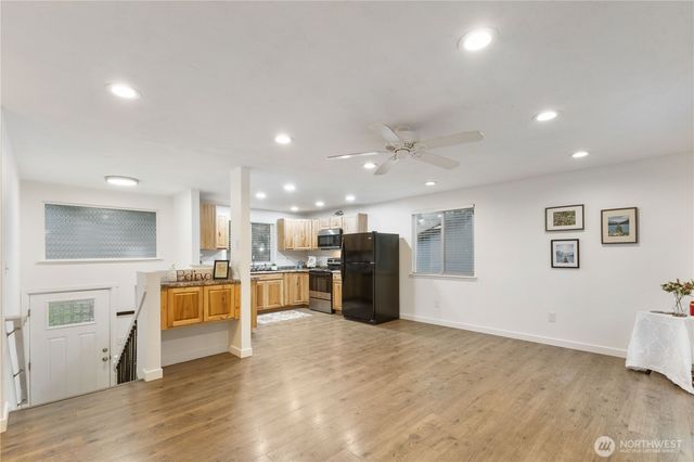 3697 SE Ardenwald Place, Port Orchard, WA 98366