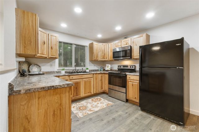 3697 SE Ardenwald Place, Port Orchard, WA 98366