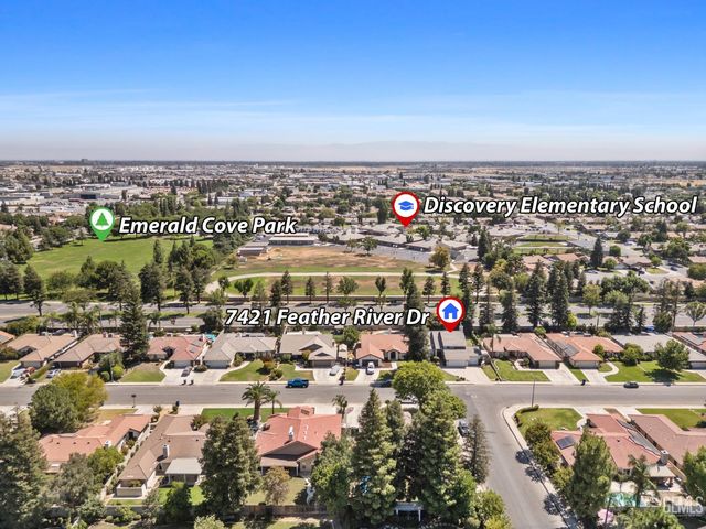 7421 Feather River Drive, Bakersfield, CA 93308
