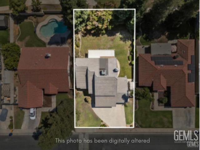 7421 Feather River Drive, Bakersfield, CA 93308