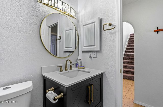 390 BRILL Circle, Horizon City, TX 79928