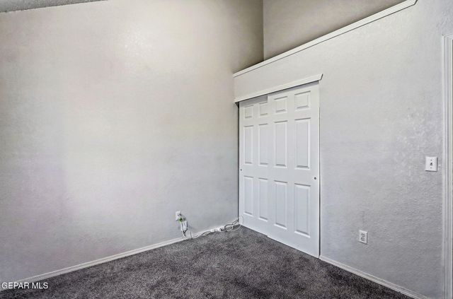 390 BRILL Circle, Horizon City, TX 79928