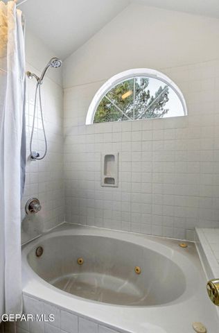 390 BRILL Circle, Horizon City, TX 79928