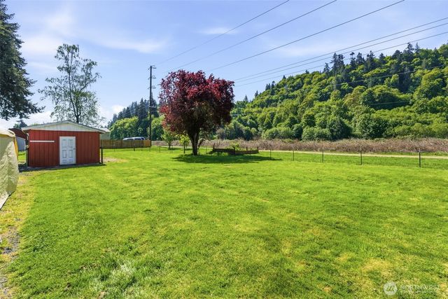 2016 42nd Avenue, Longview, WA 98632