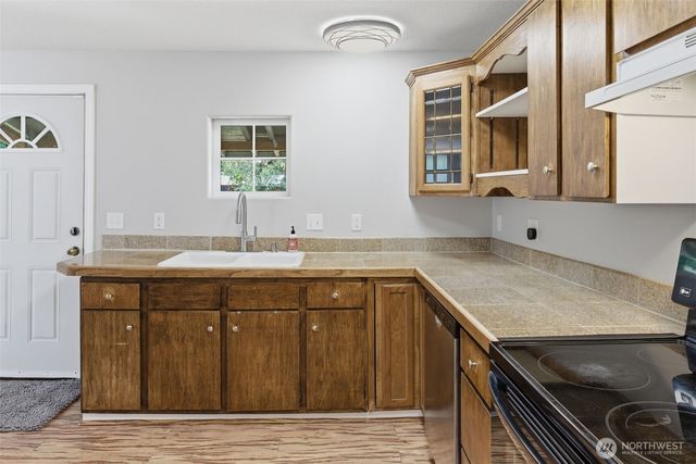 2016 42nd Avenue, Longview, WA 98632