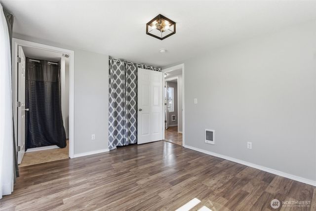 2016 42nd Avenue, Longview, WA 98632