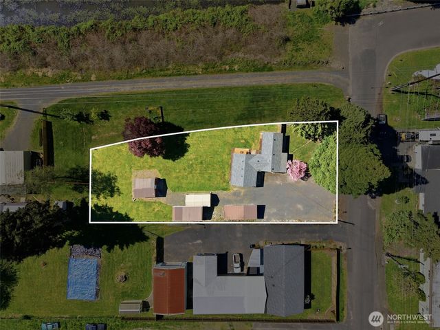 2016 42nd Avenue, Longview, WA 98632