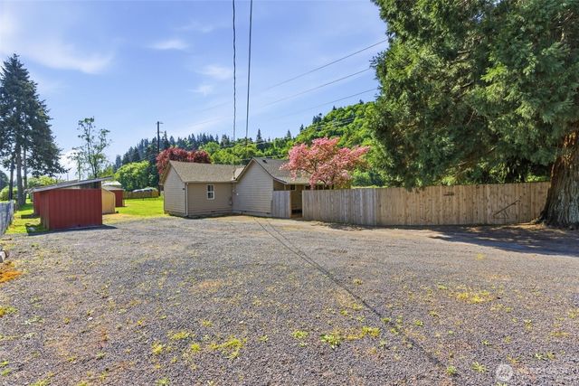 2016 42nd Avenue, Longview, WA 98632