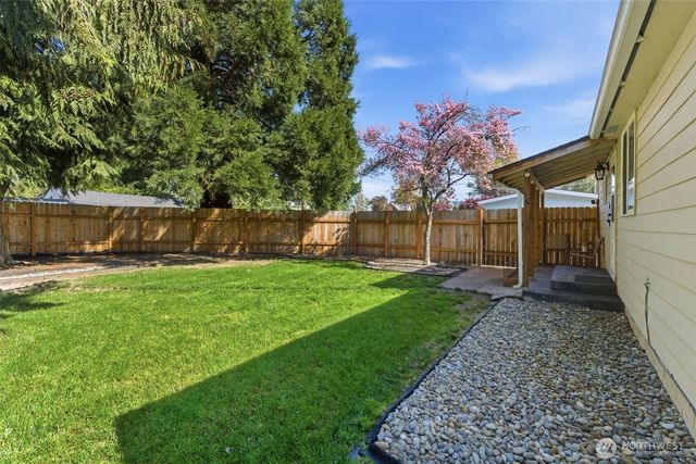 2016 42nd Avenue, Longview, WA 98632