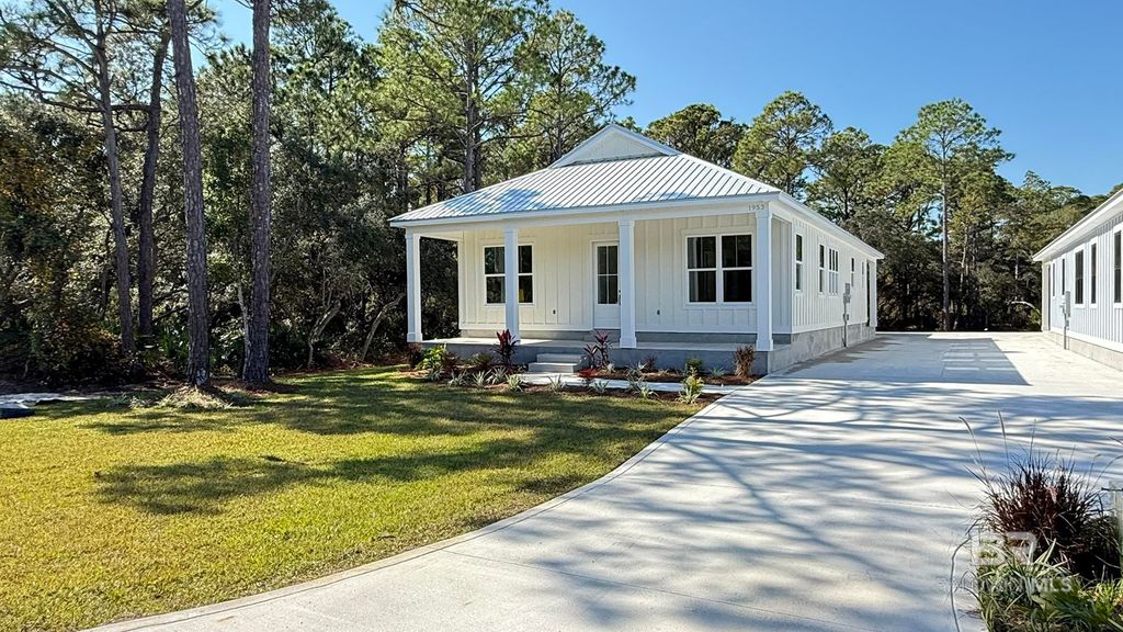 1953 Middle Brigadoon Trail, Gulf Shores, AL 36542