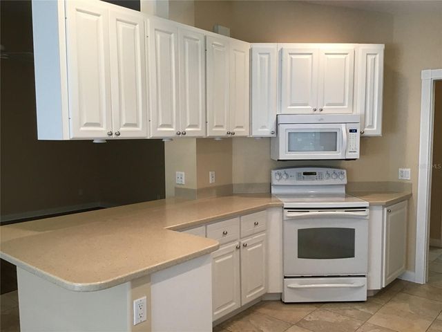 11824 DELFINA LANE, Orlando, FL 32827