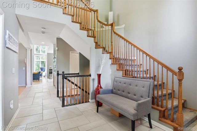 31132 LAGOON Drive, Novi, MI 48377