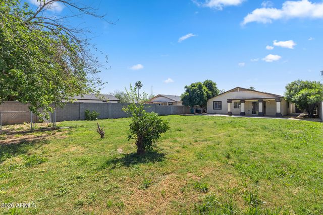 6314 W LAMAR Road, Glendale, AZ 85301