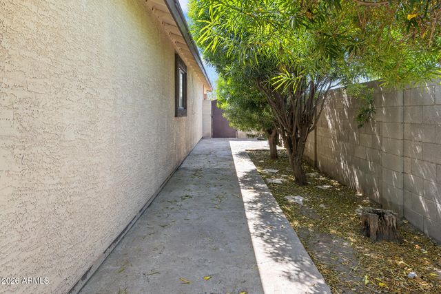 6314 W LAMAR Road, Glendale, AZ 85301