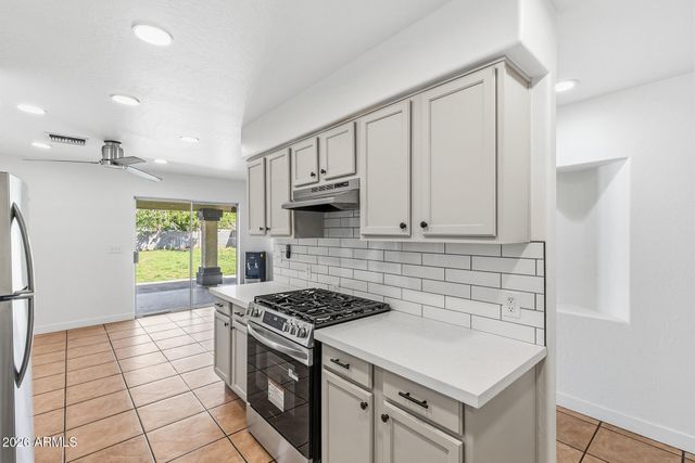 6314 W LAMAR Road, Glendale, AZ 85301