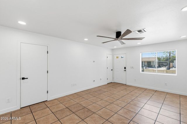 6314 W LAMAR Road, Glendale, AZ 85301