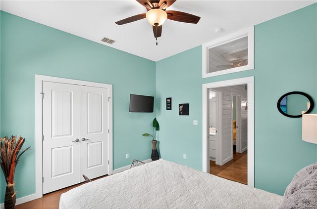 2212 State Highway 361 208, Port Aransas, TX 78373