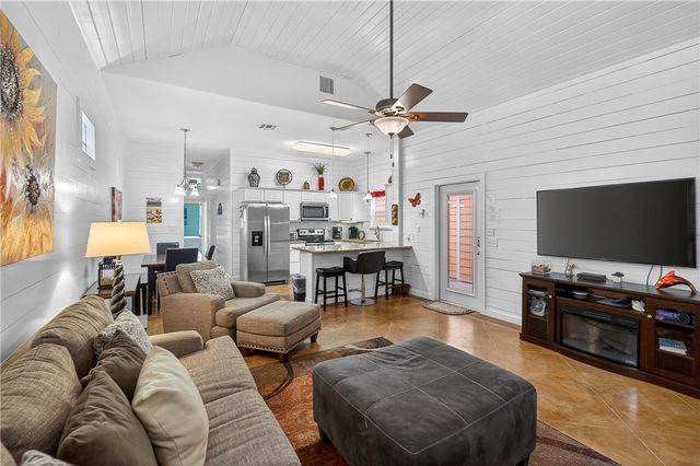 2212 State Highway 361 208, Port Aransas, TX 78373