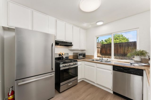 9456 Williamette Way, Sacramento, CA 95826