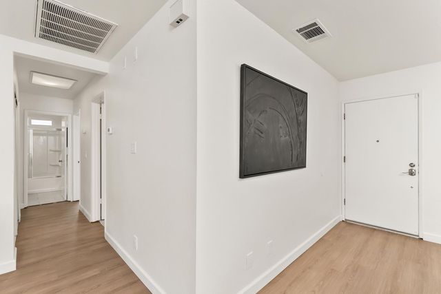 9456 Williamette Way, Sacramento, CA 95826