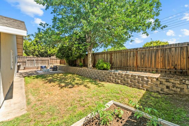 9456 Williamette Way, Sacramento, CA 95826