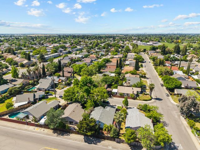 9456 Williamette Way, Sacramento, CA 95826