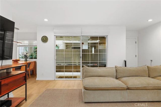 1228 14th Street 103, Santa Monica, CA 90404